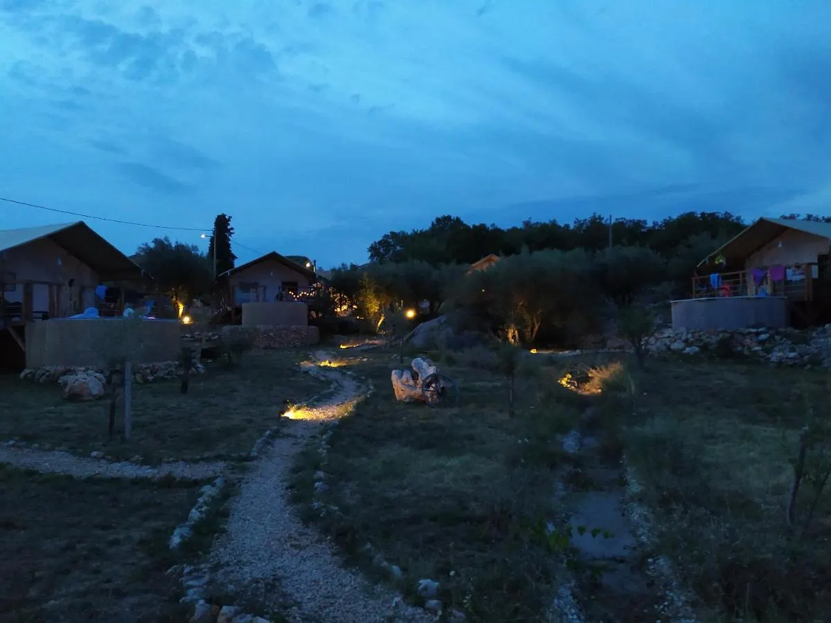Krk Glamping Village Brusici 5*,  Kroatien